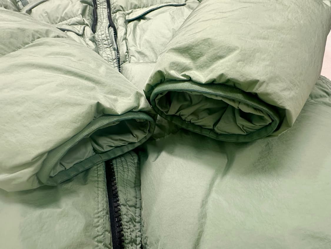 [XL] 정품 스톤아일랜드 22FW 크링클랩스 논후드 패딩 세이지 상품이미지5