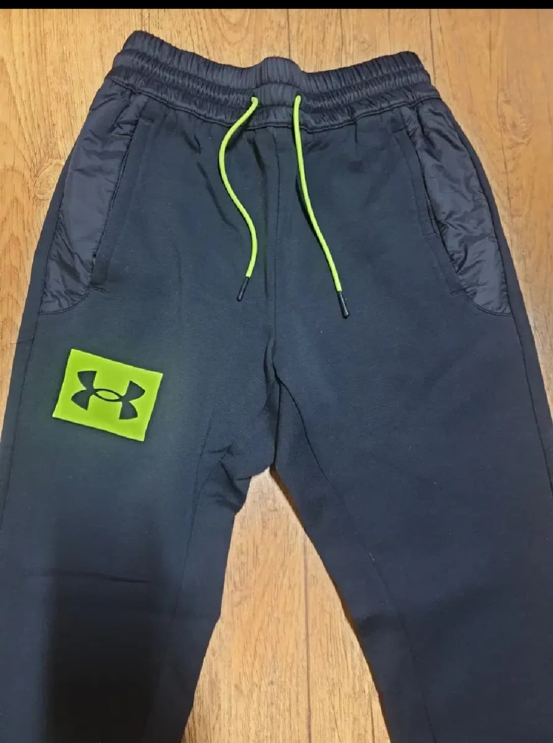 언더아머 운동복 바지 28인치 입니다 상품이미지1