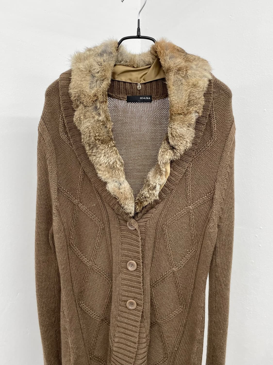 브라운 꽈배기 버튼 니트 가디건 상품이미지3