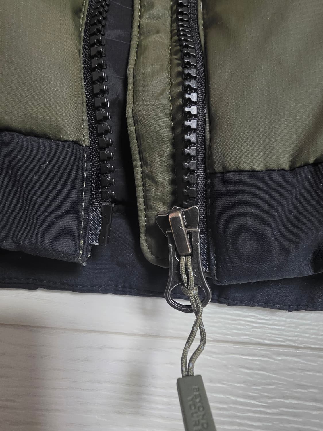 네파 퍼텍스 구스 다운 패딩 95~100사이즈 상품이미지6