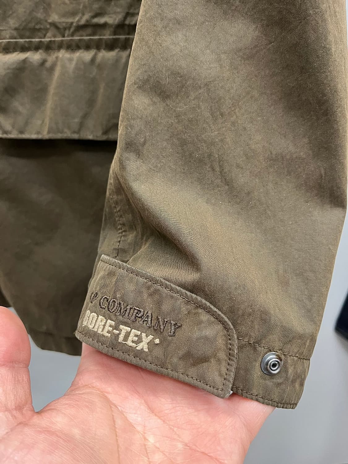 105) CP컴퍼니 고어텍스 사파리자켓  상품이미지6