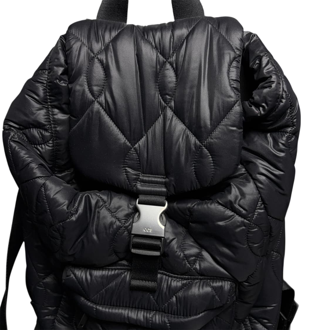 Cos 코스 퀄티드 백팩 상품이미지3