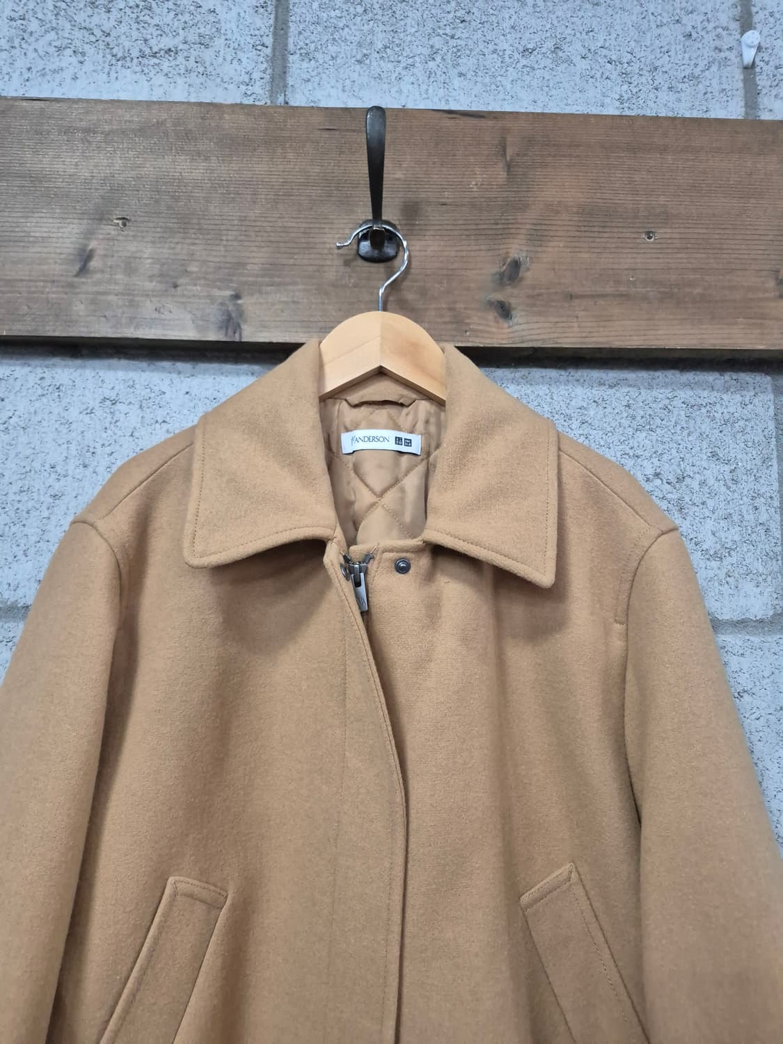 유니클로 JW 앤더슨 울블랜드 숏코트 상품이미지3