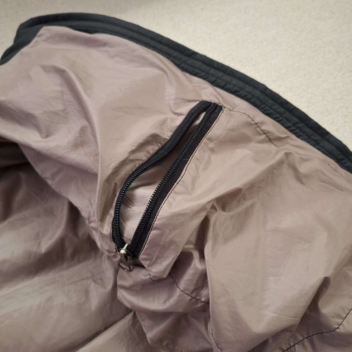 노스페이스  900눕시패딩XL 상품이미지7