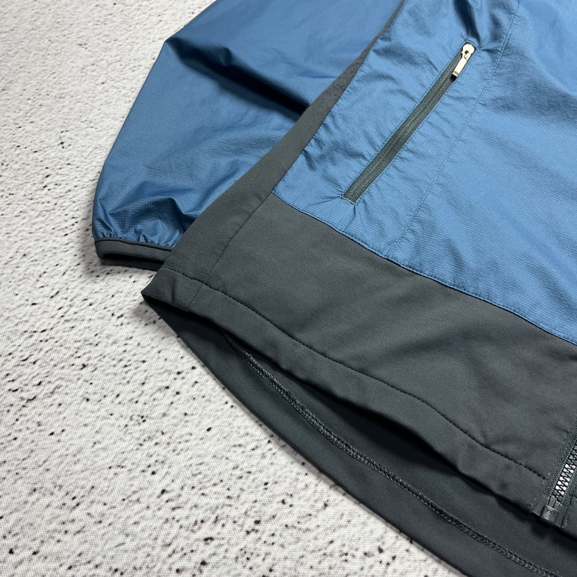 Montbell Light Shell Jacket 상품이미지4