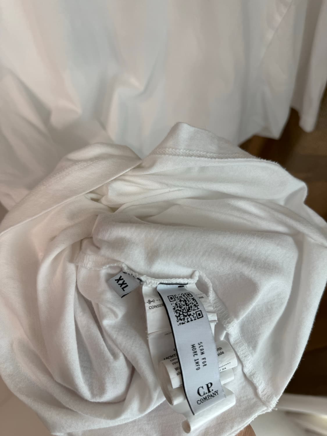 CP컴퍼니 남성 반팔 티셔츠 (105-110) 상품이미지3