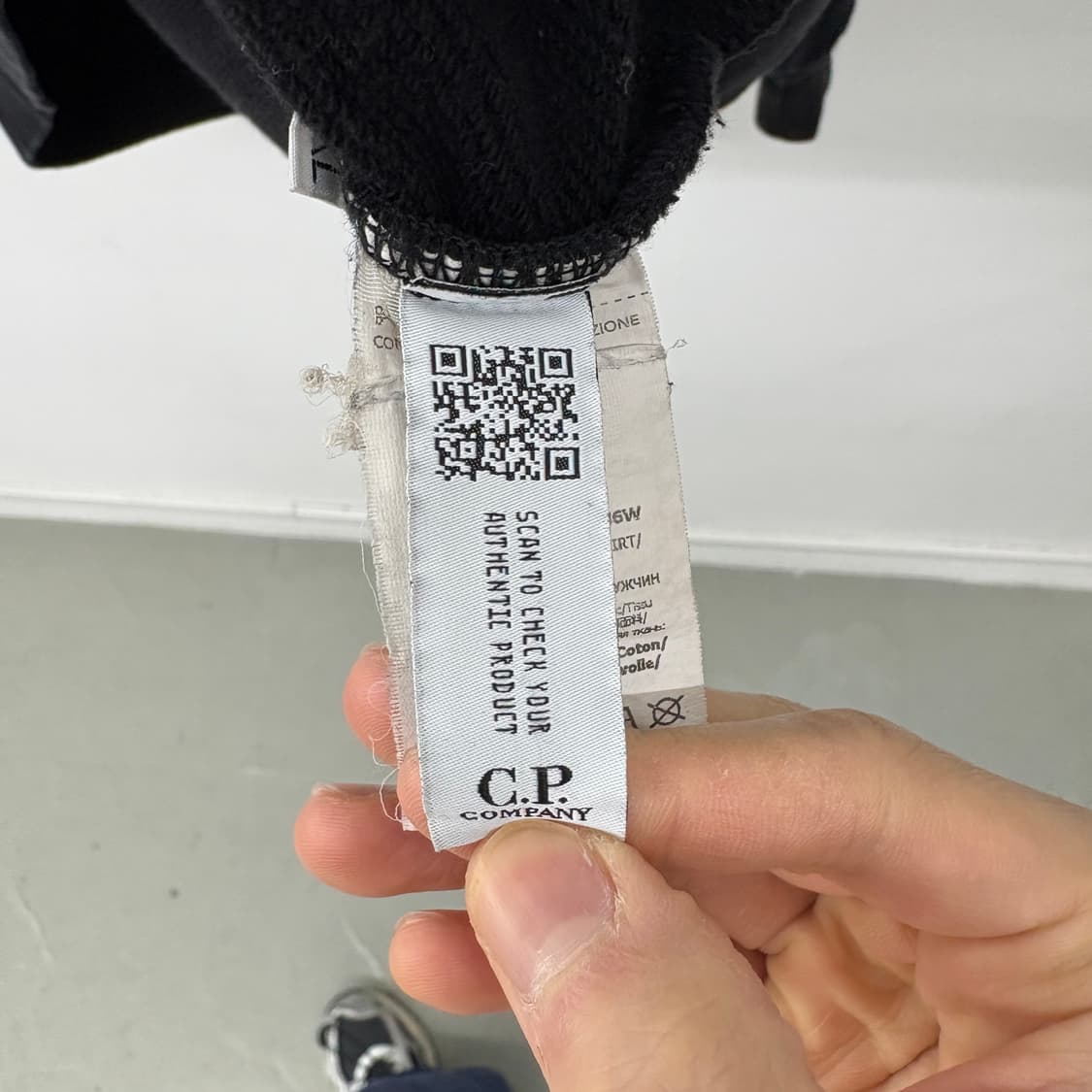 C.P.컴퍼니 블랙 맨투맨 남성 XXL 상품이미지6