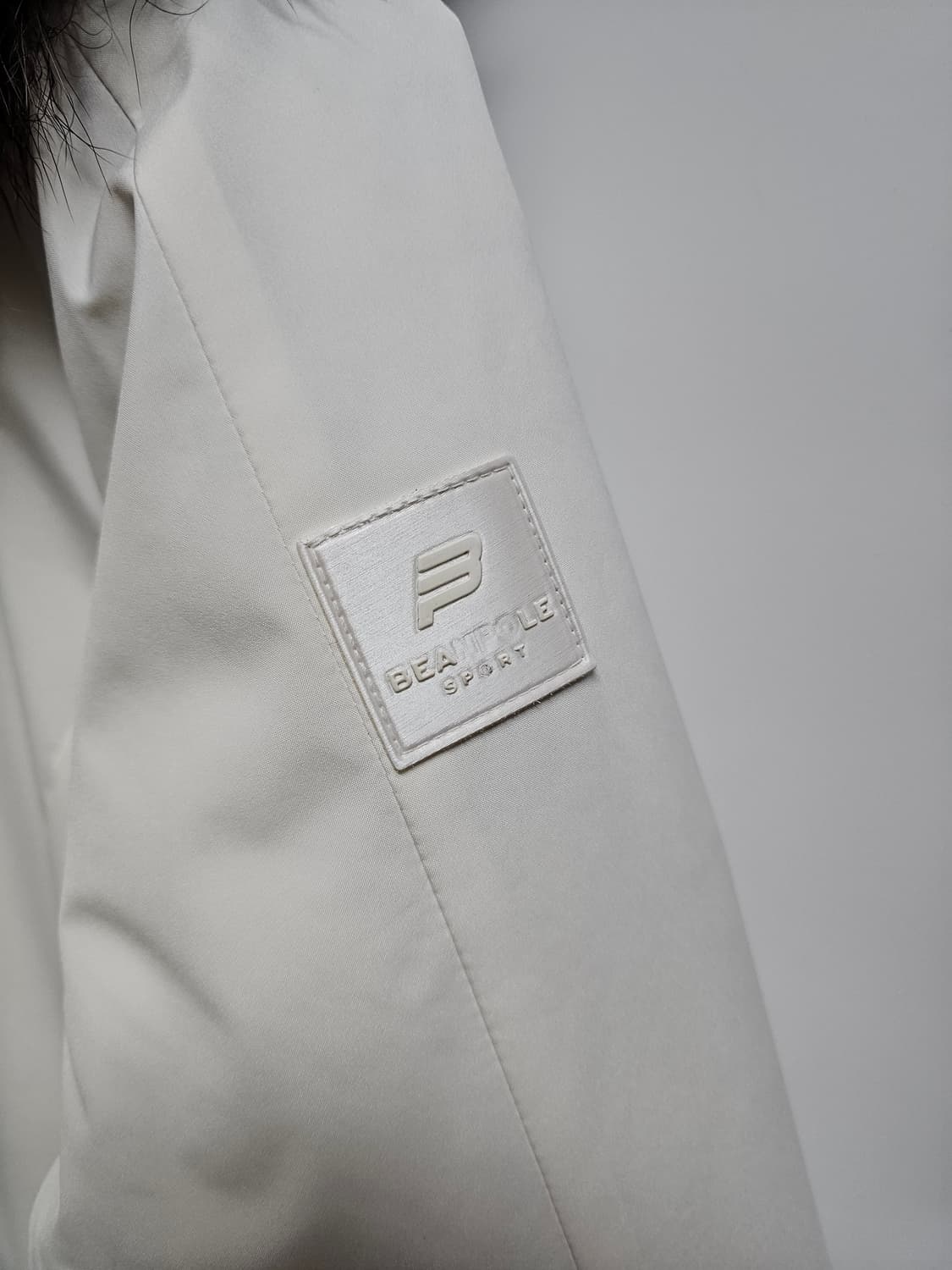 빈폴 고어윈드스토퍼 구스다운패딩 90 상품이미지5