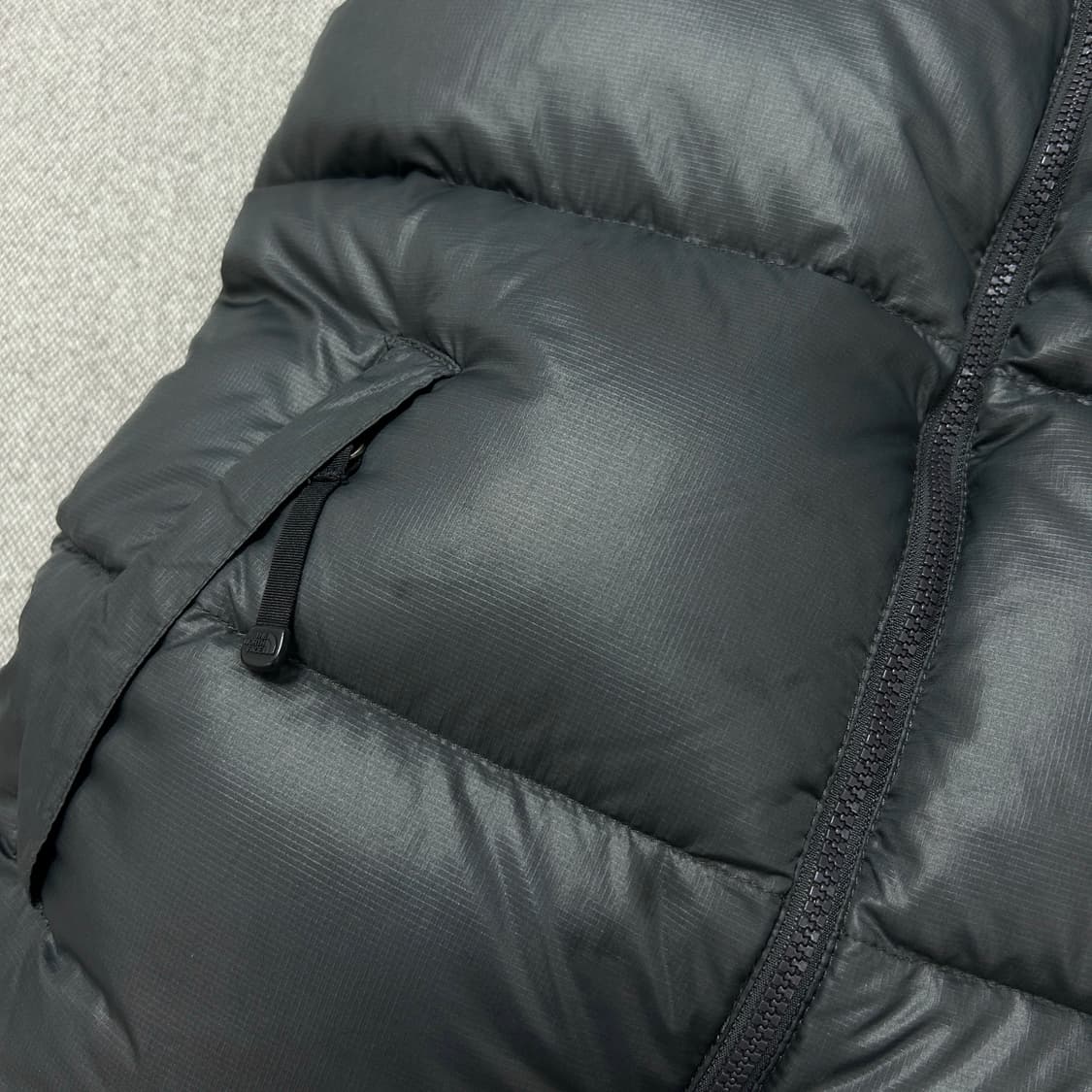 노스페이스 눕시 700 패딩 조끼 베스트(90) 상품이미지6