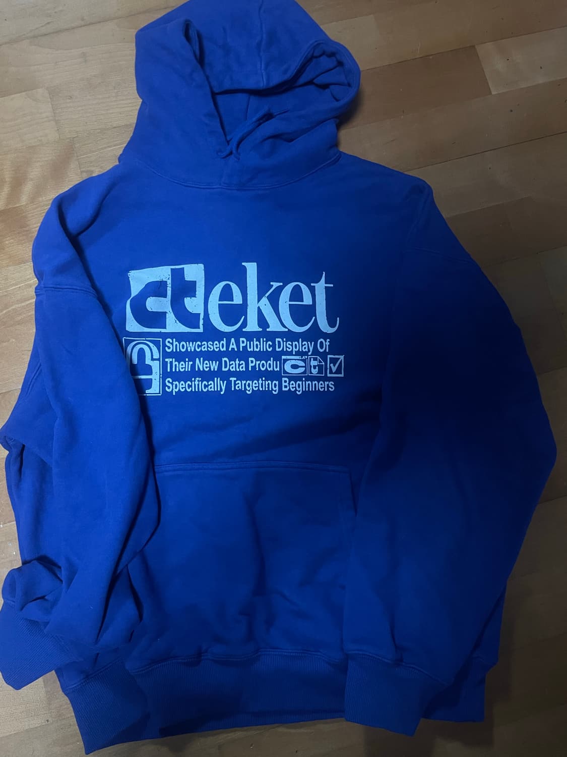 테켓 후드티 상품이미지1