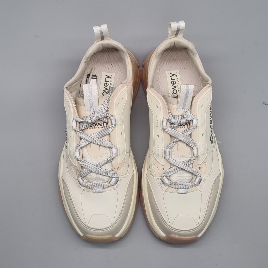 디스커버리 버킷 디워커 에어 여성운동화 230 상품이미지2