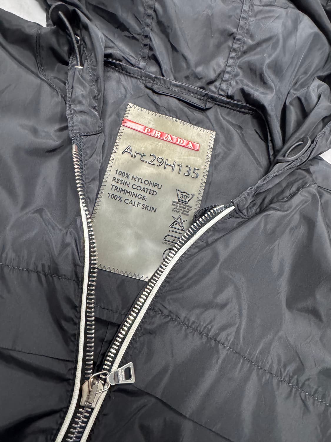 프라다 나일론 후드 상품이미지4