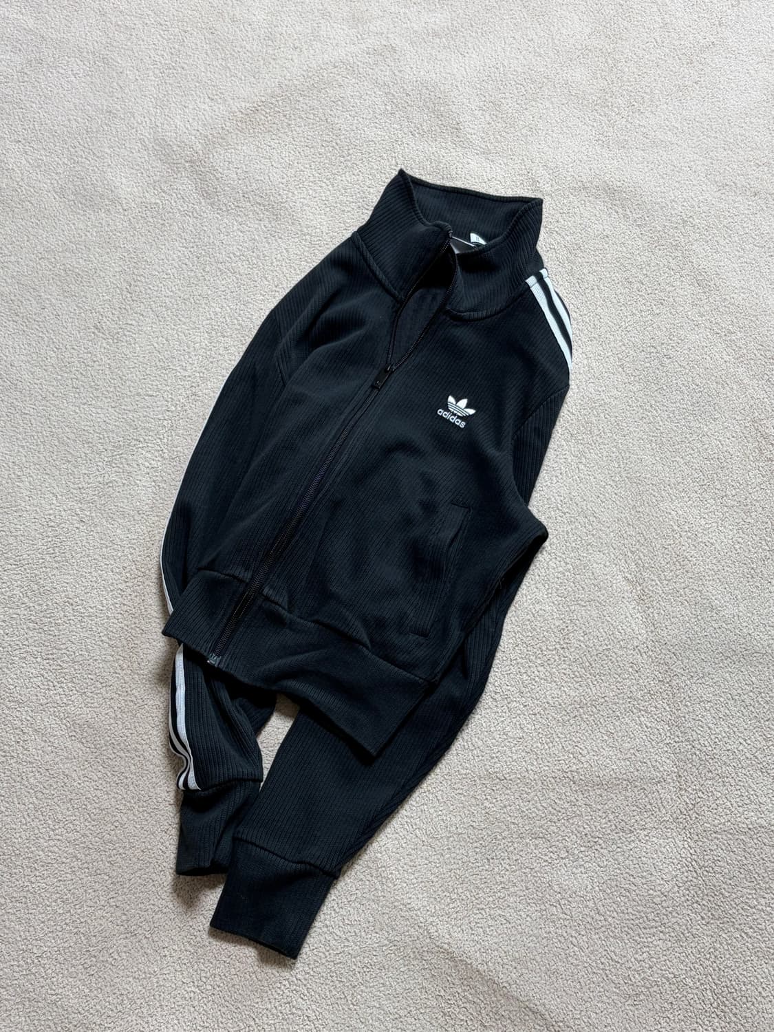 아디다스 니트 트랙탑 상품이미지1