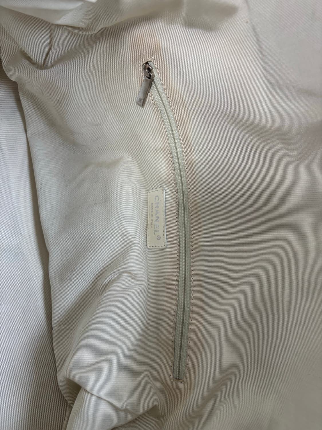 샤넬 램스킨 쉐브론 보스턴백 아이보리 10번대 상품이미지8