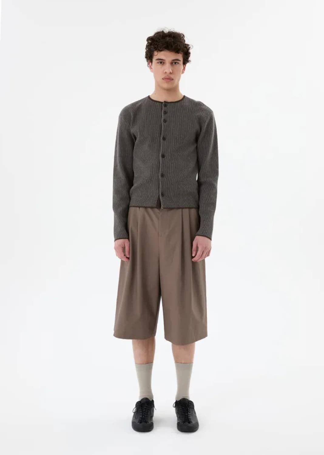 Amomento 25FW Stripe Button-Up Cardigan 상품이미지1