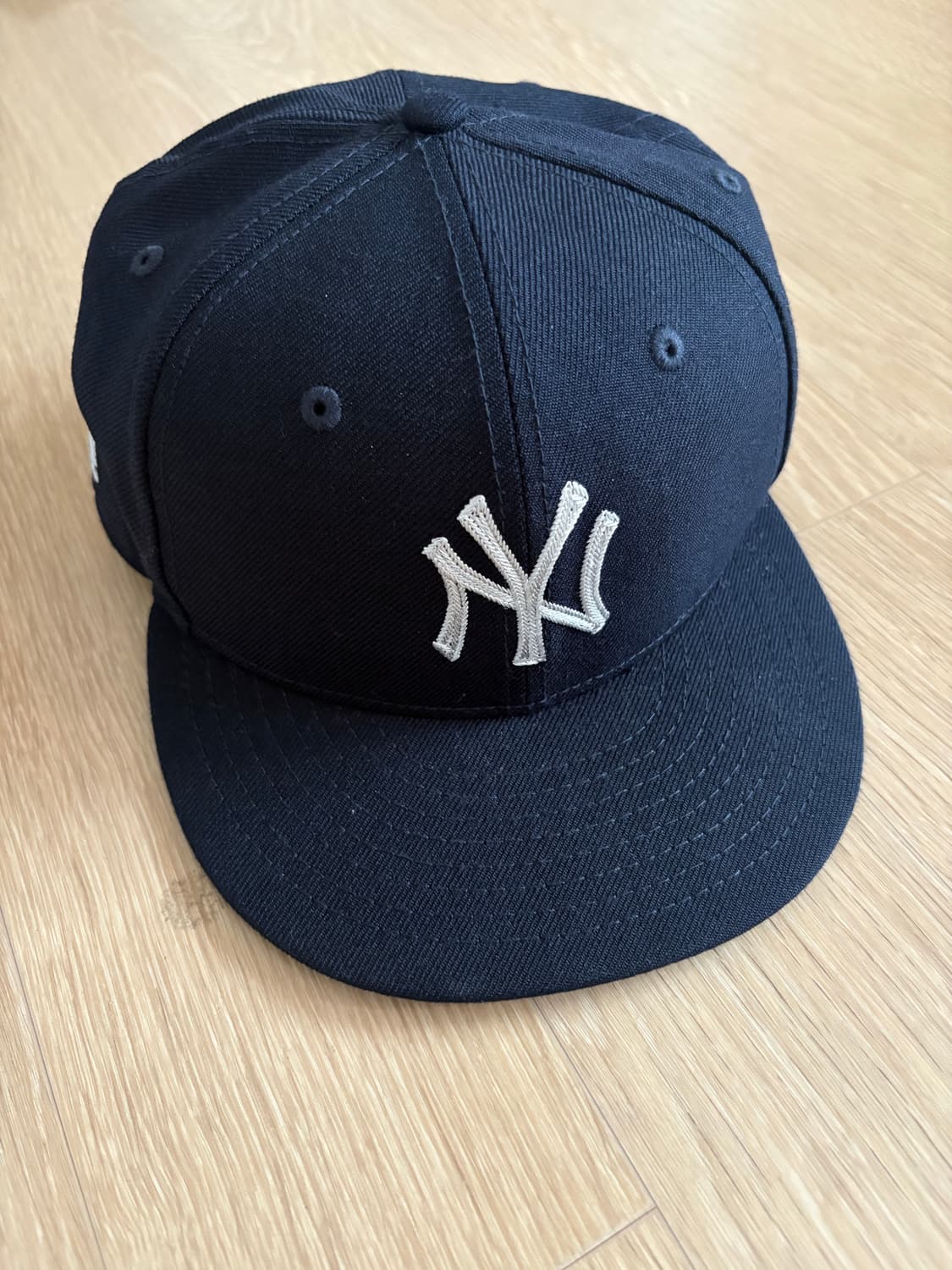 디네댓 뉴에라 59Fifty 클래식 714 상품이미지3