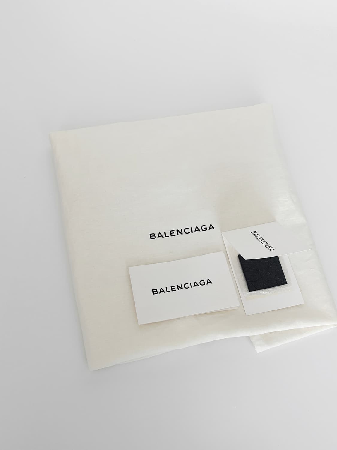 발렌시아가 클래식 시티 타운백 판매합니다. 상품이미지8