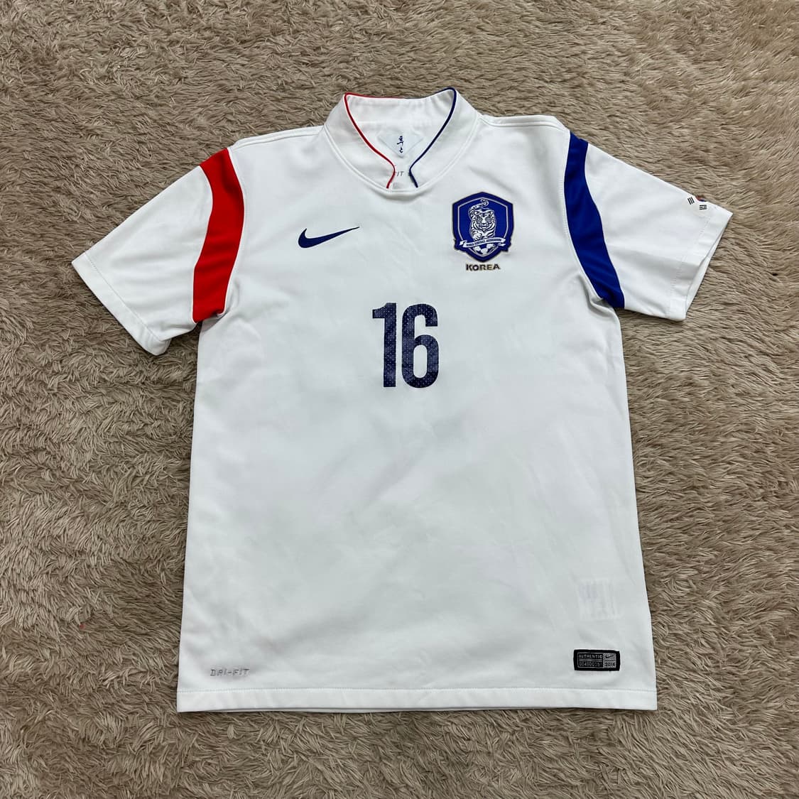 나이키 국가대표 기성용 16번 마킹 유니폼 상품이미지1