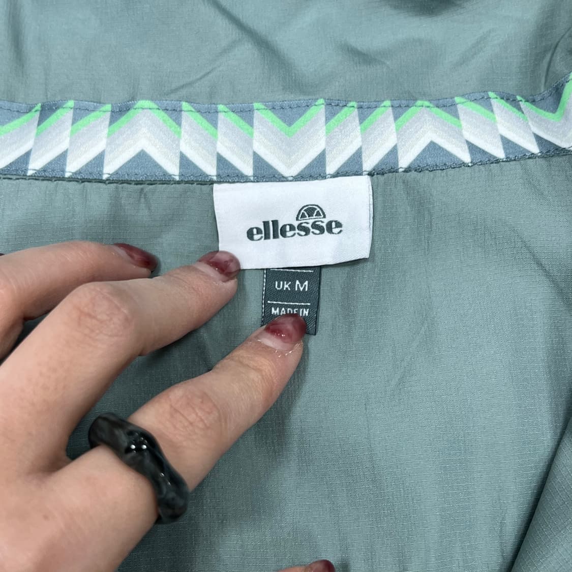 엘레쎄 스트라이프 웜업 v0727 상품이미지7