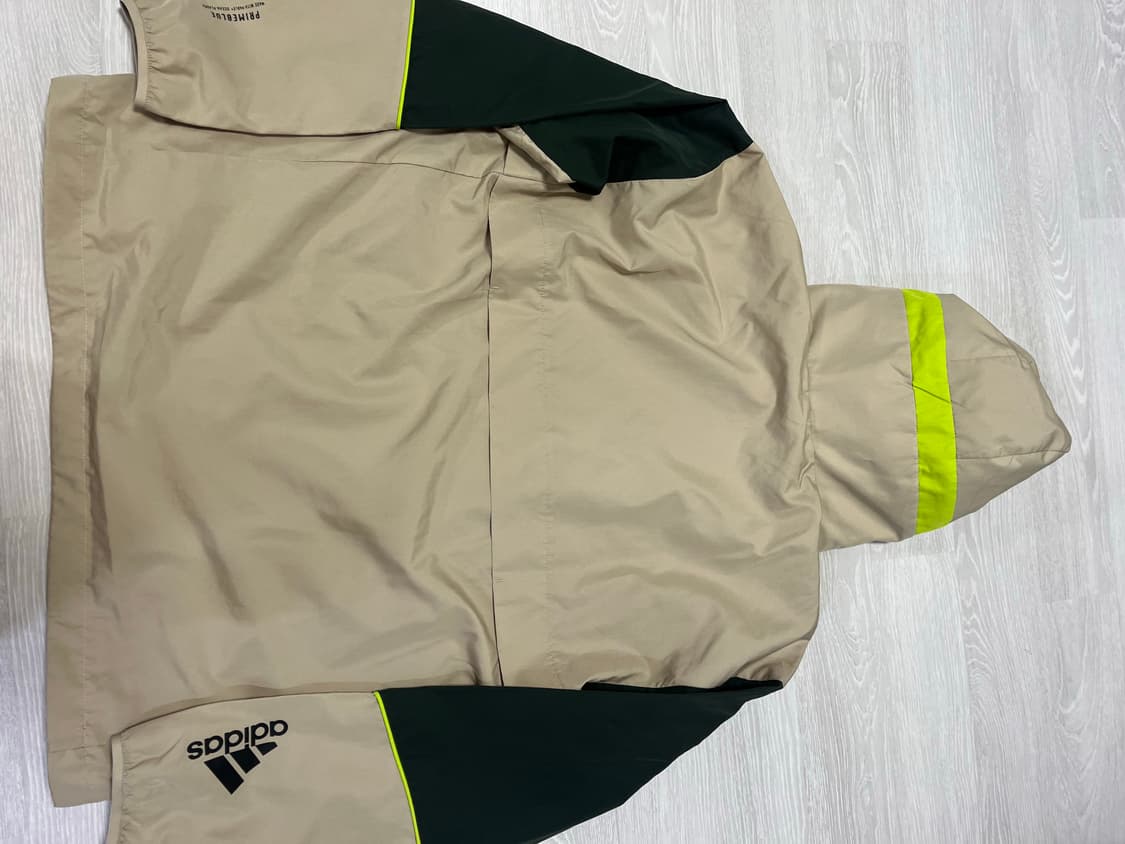 아디다스 러닝 바람막이 2XL 상품이미지4