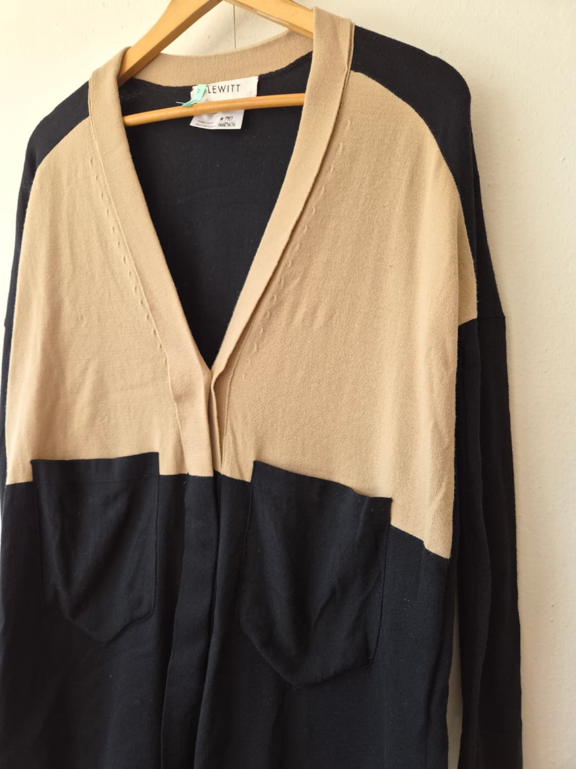 Lewitt 여성 배색울가디건 FREE 상품이미지4