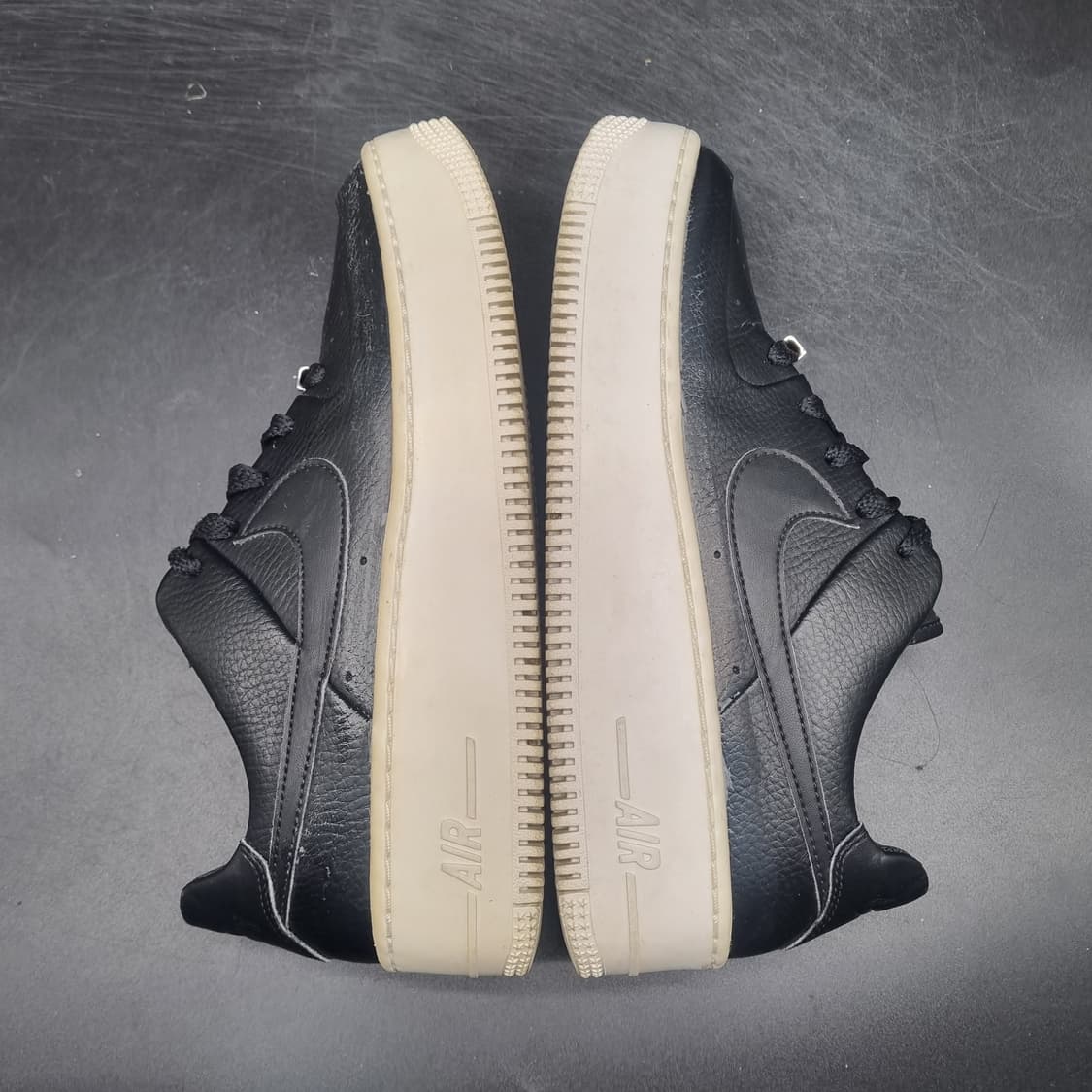 나이키 에어포스1 세이지로우 스니커즈240 상품이미지5