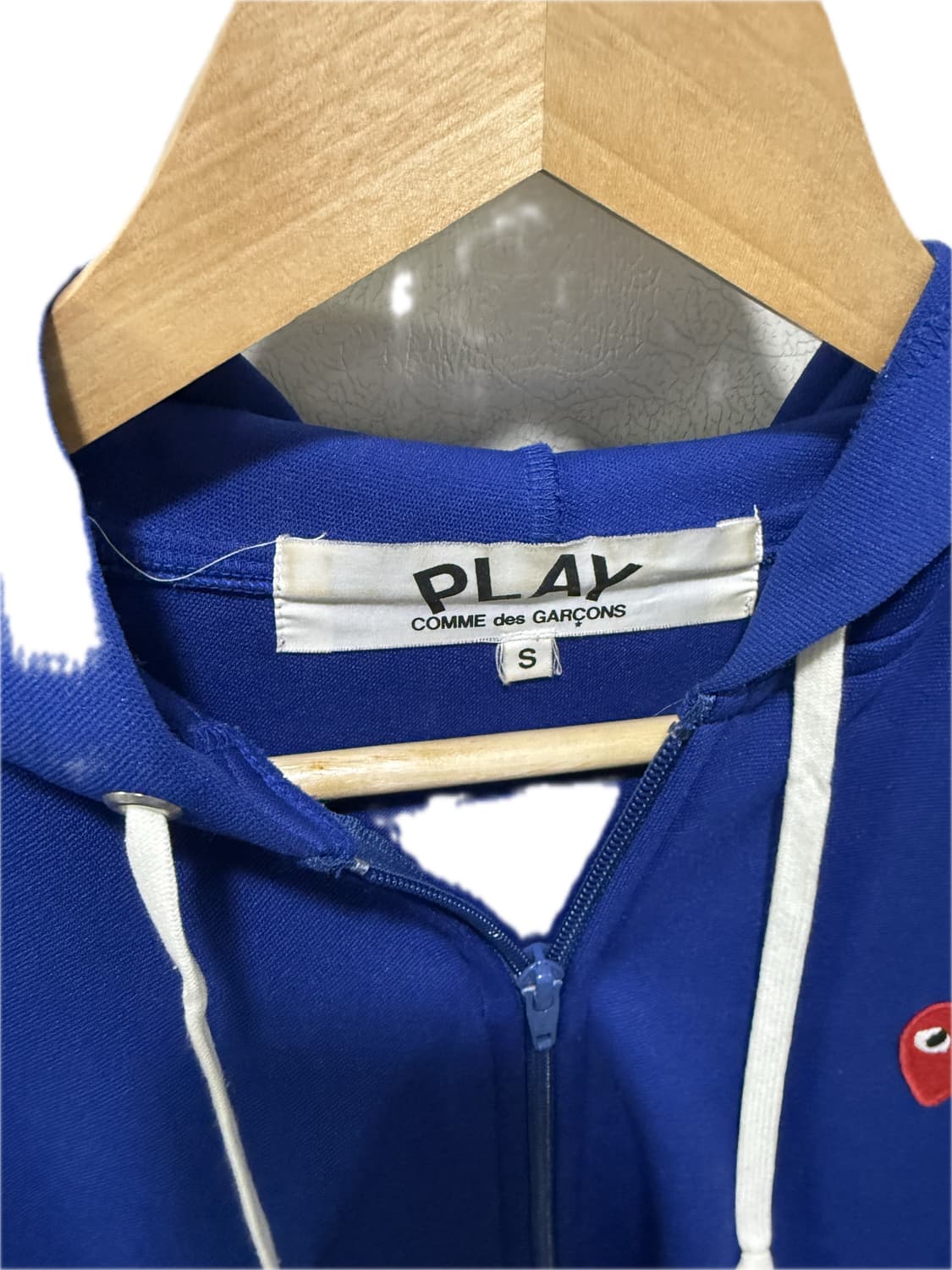 플레이꼼데가르송 후드집업 상품이미지3