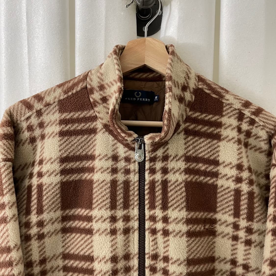 프레드페리 브라운 체크 후리스 상품이미지3