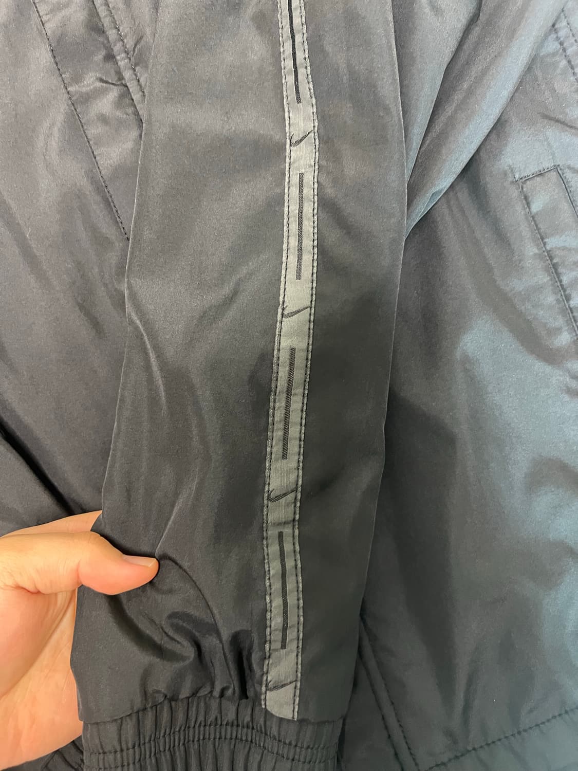 나이키 00,s 바람막이 져지 xl 상품이미지3