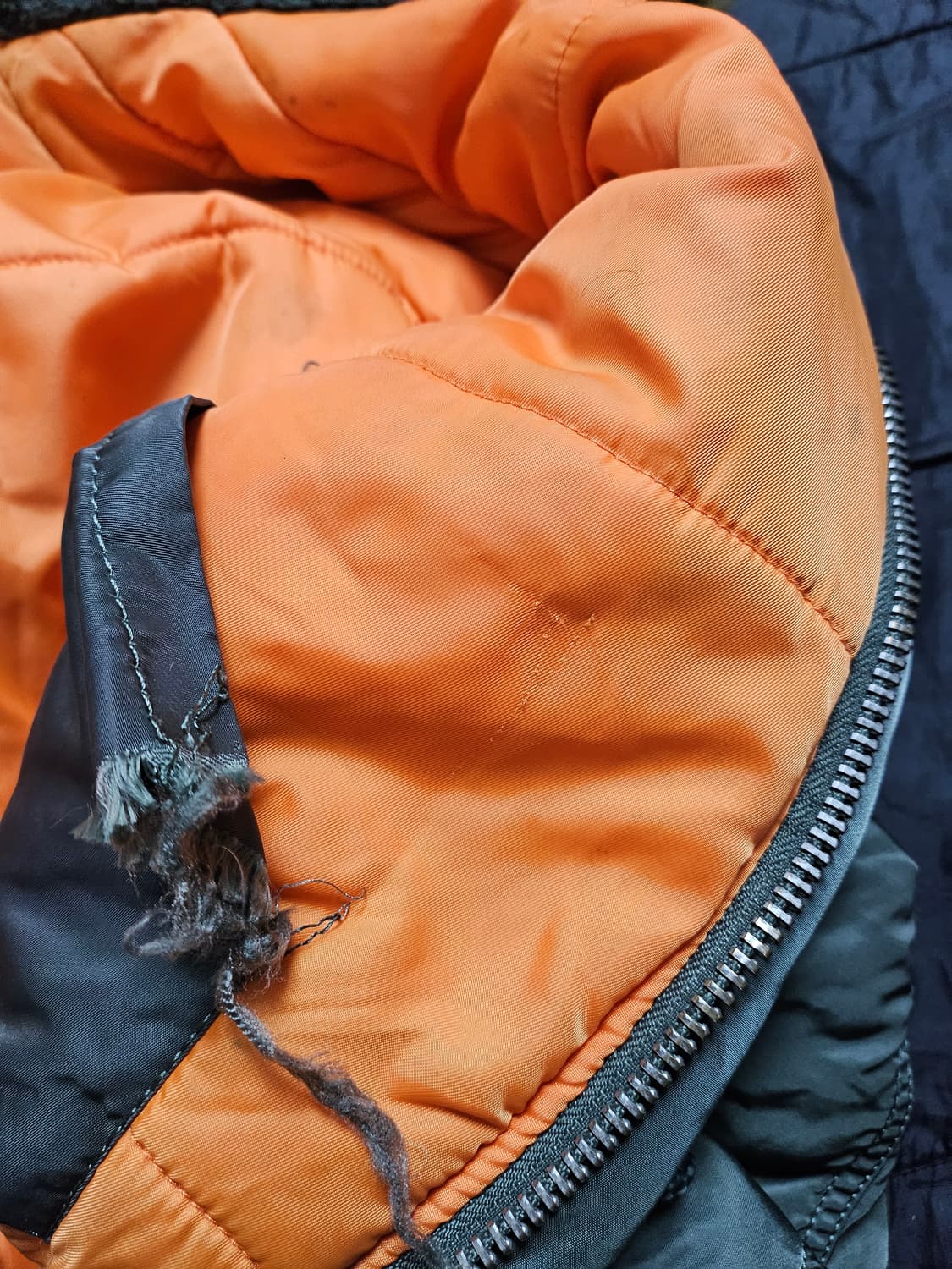 알파인더스트리 n3b 봄버 점퍼 L 상품이미지9