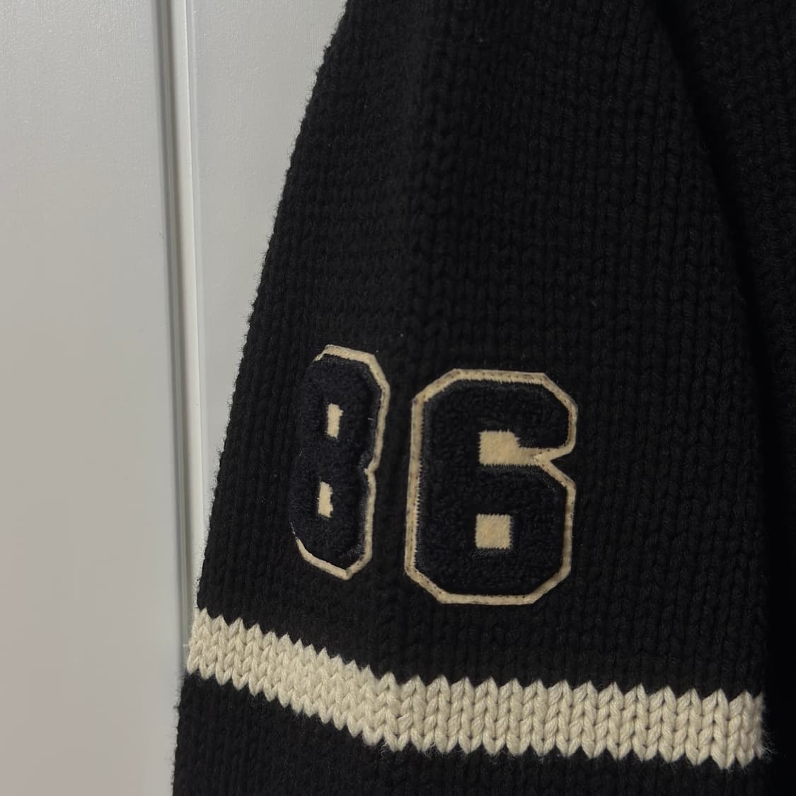 Grove 그로브 브이넥 니트 상품이미지4