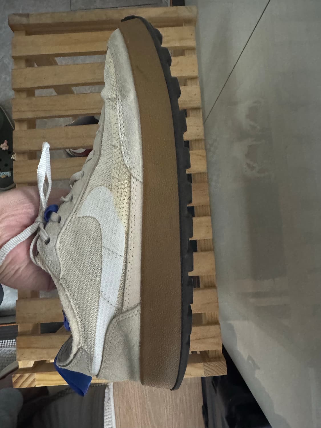 275 나이키 x 톰 삭스 제너럴 퍼포즈 슈 라이트 크림 상품이미지4