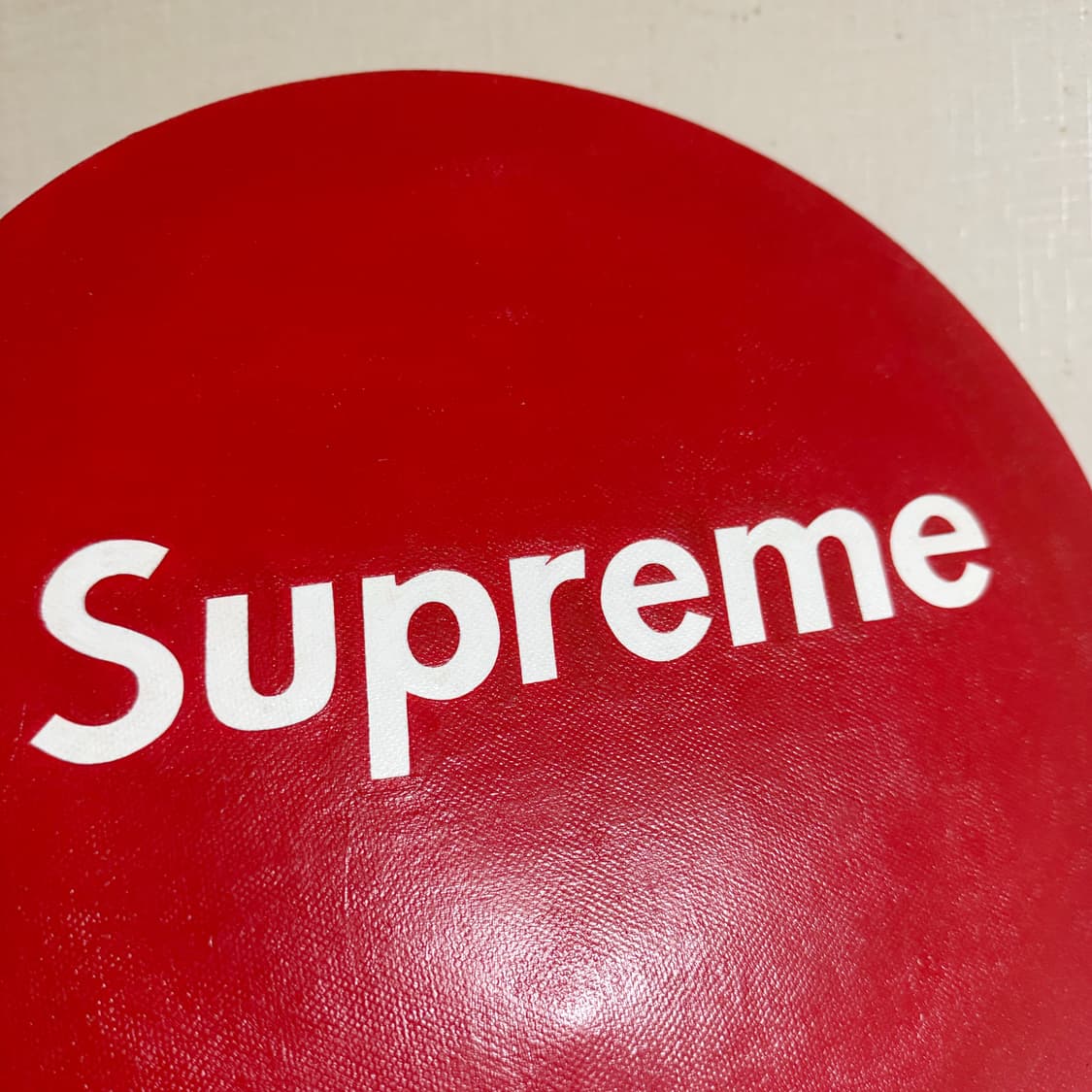 직접 그린 슈프림 로고 캔버스 원형 액자 판넬 30cm 상품이미지2