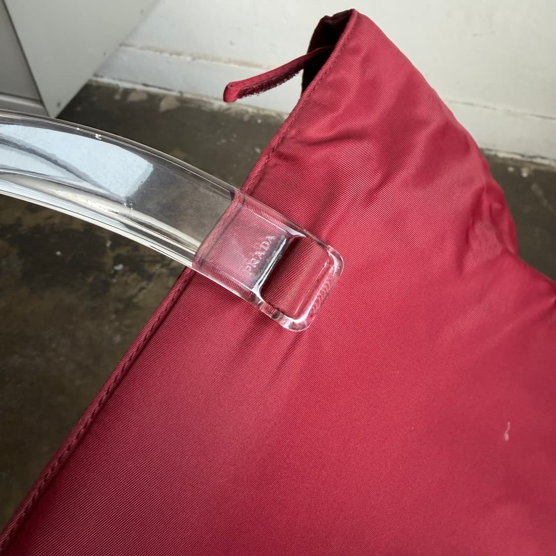 early 00s 프라다 포코노 플라스틱 핸들 토트백 상품이미지5