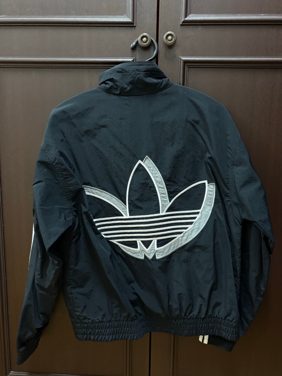 아디다스 빅로고 바람막이 자켓 상품이미지2