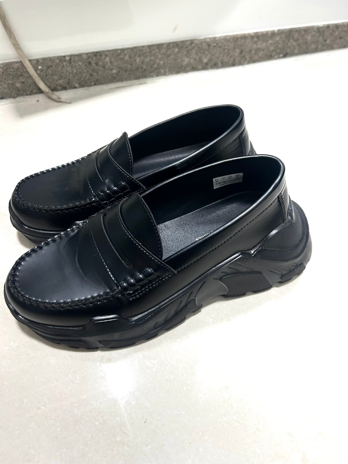 아키코아오키 레귤레이티드 그래비티 폭스 레더 블랙 38 제니로퍼 상품이미지4