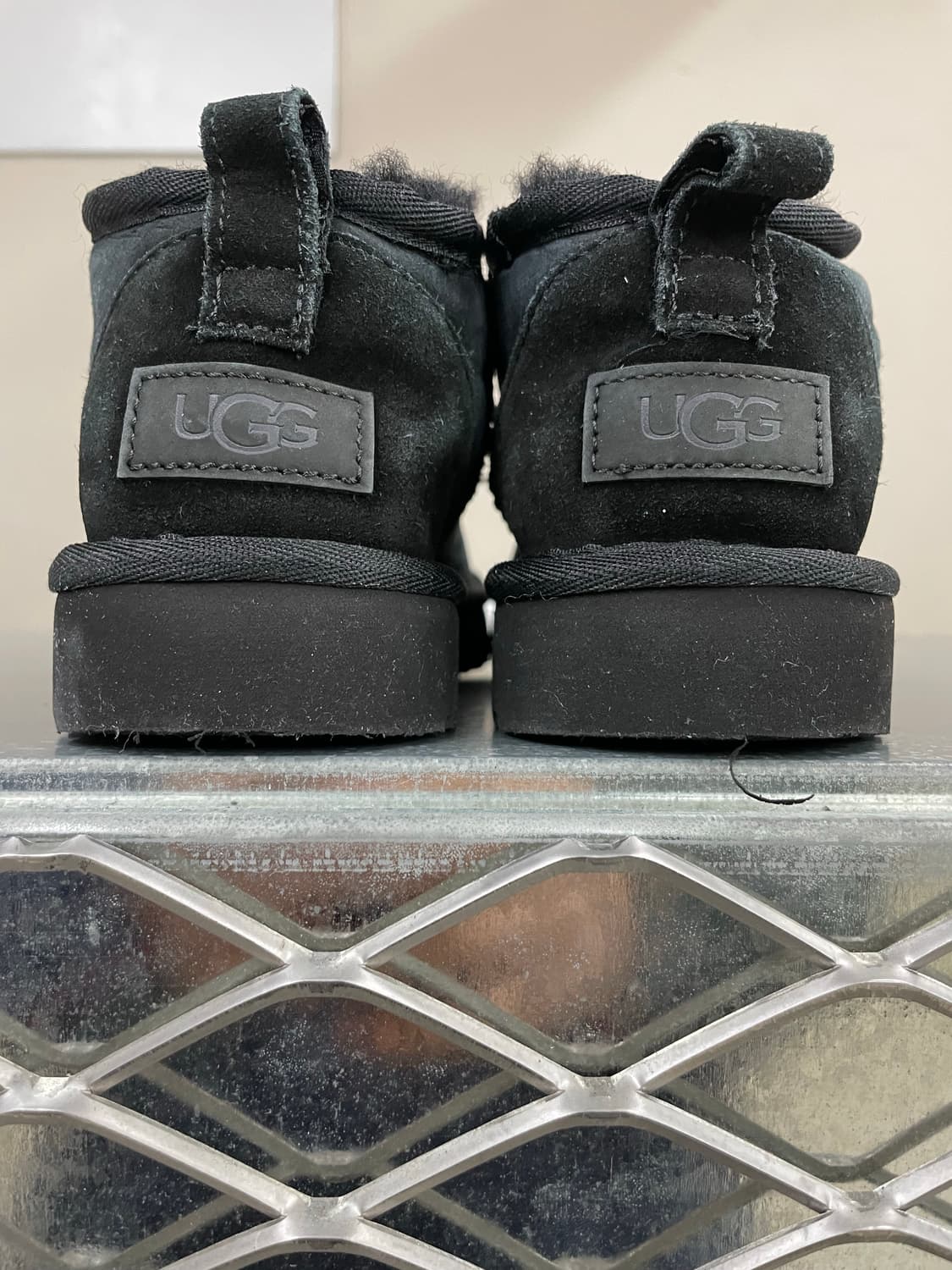 어그 클래식 울트라 미니 부츠 230 상품이미지10