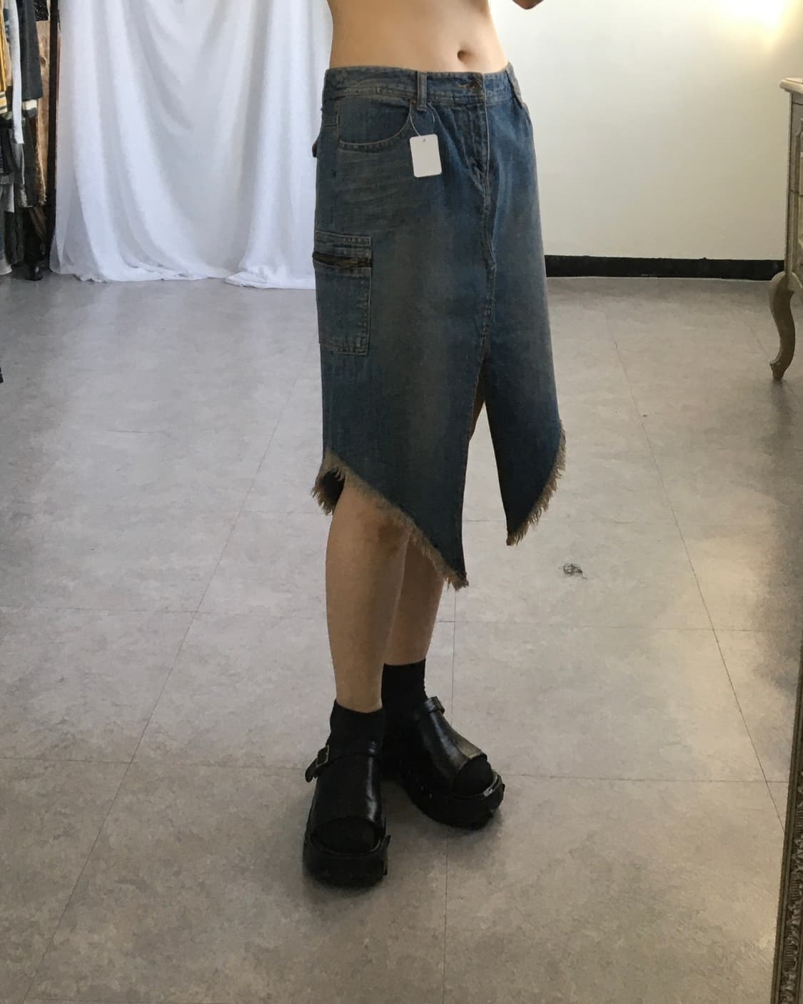 Fringe point unbalanced midi skirt 상품이미지7