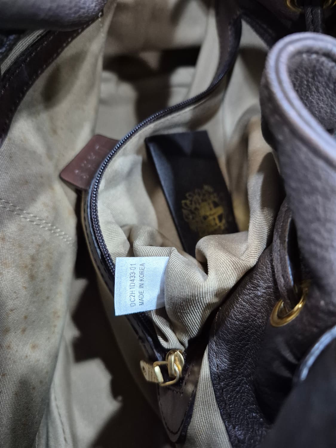 닥스 퀼팅 숄더백 상품이미지10