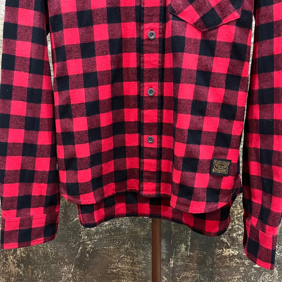 밴슨 레더 x 무장전선(T.F.O.A) 스컬 셔츠 상품이미지5