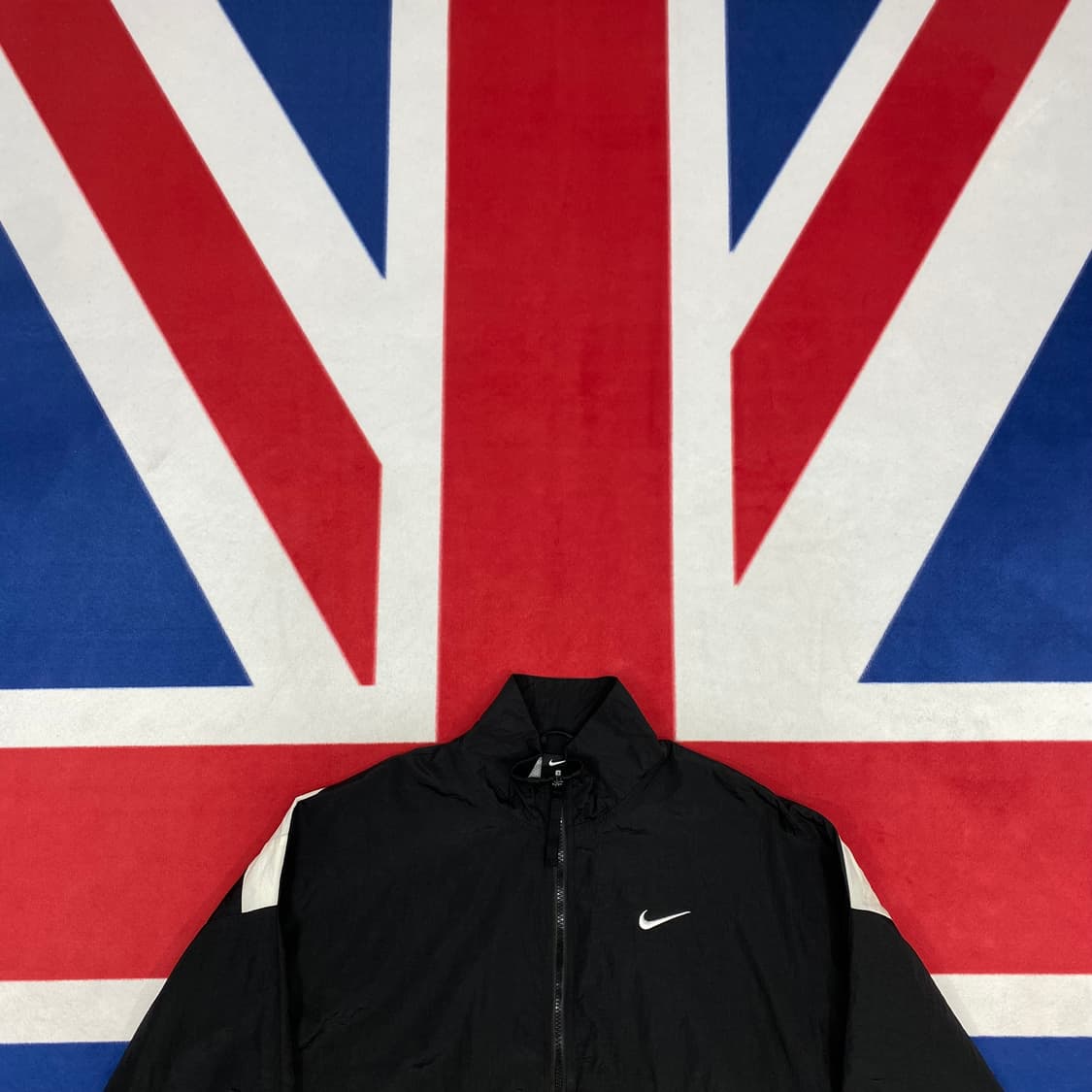 나이키 빅로고 바람막이 S  상품이미지2