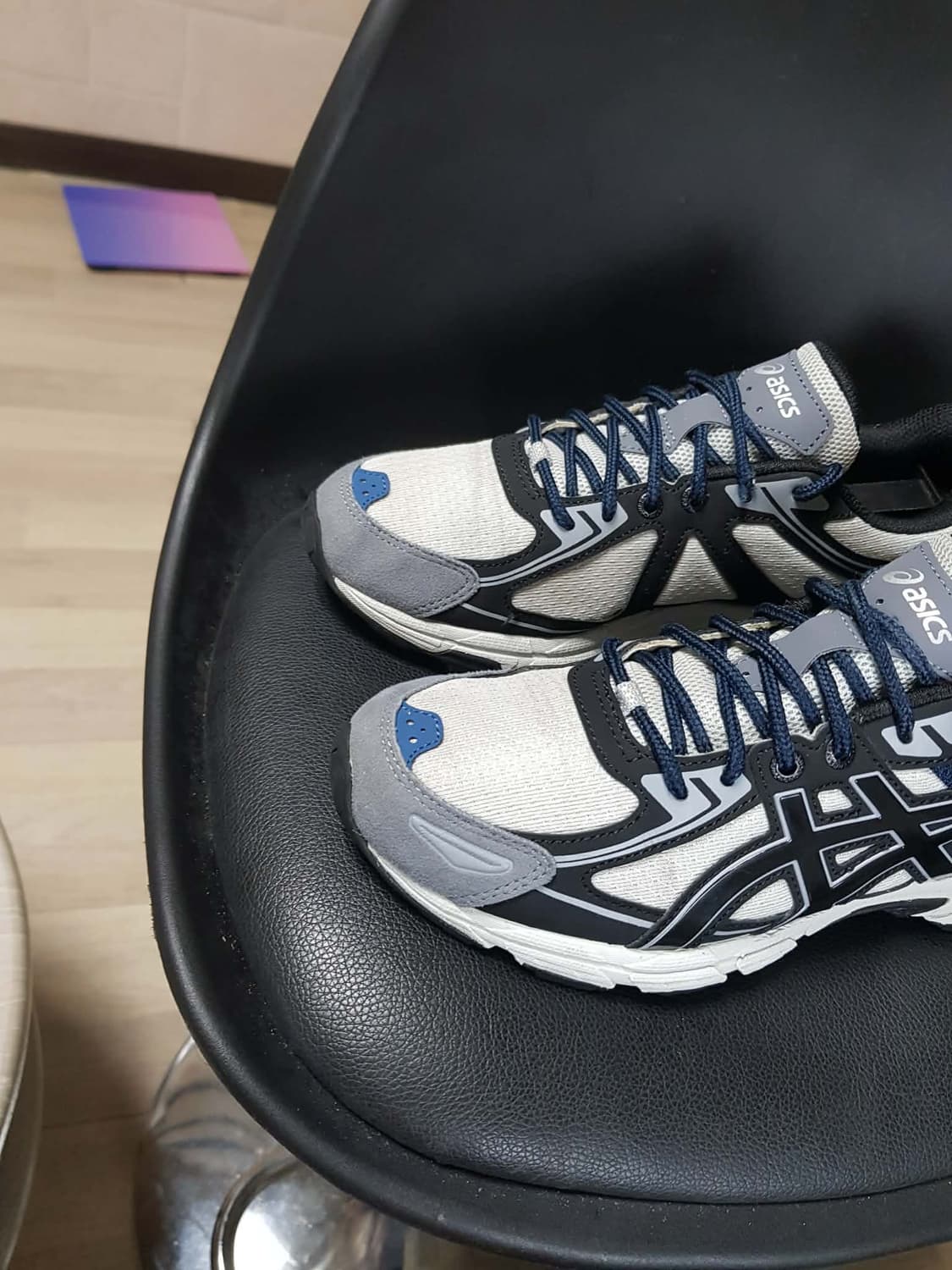 아식스 245 상품이미지3