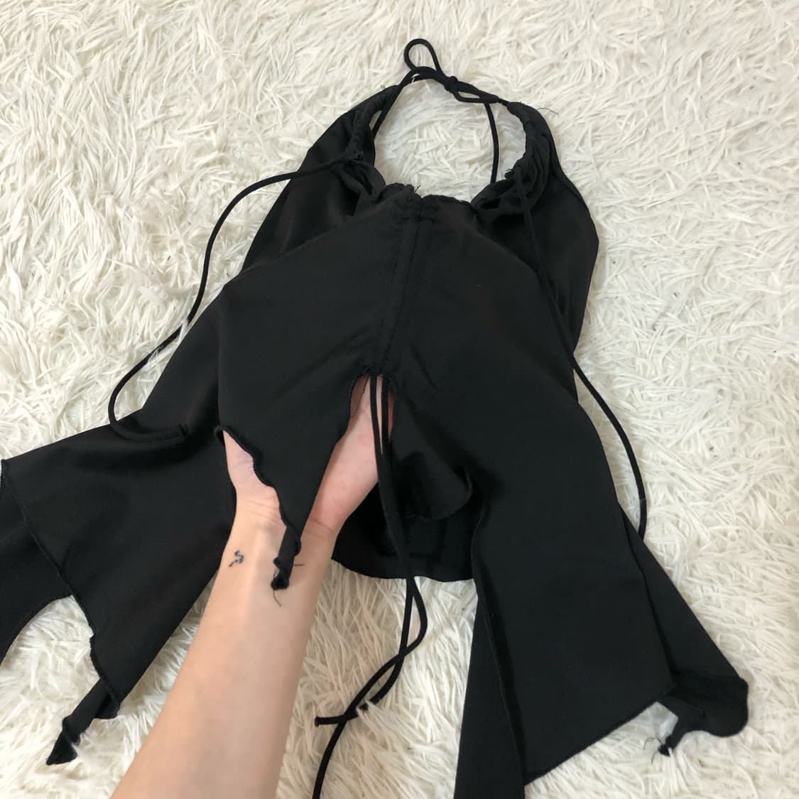 빈티지 블랙 셔링 나시 탑 상품이미지6