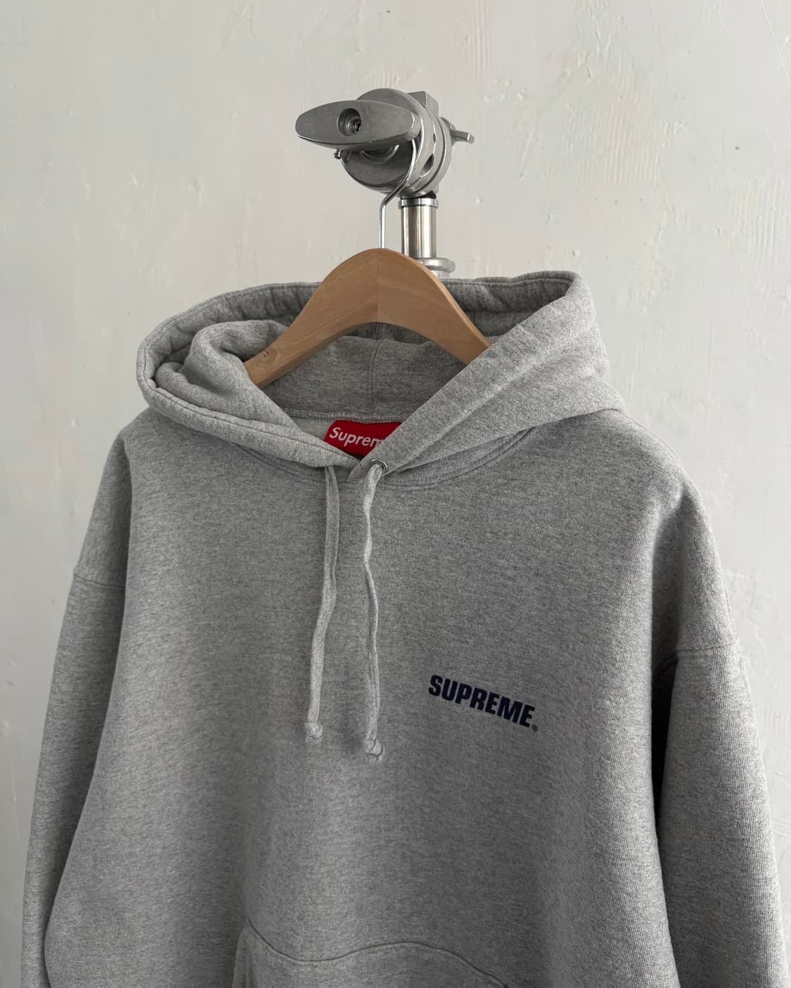Supreme 슈프림 그레이 컬러 크라운 로고 후드티 상품이미지2
