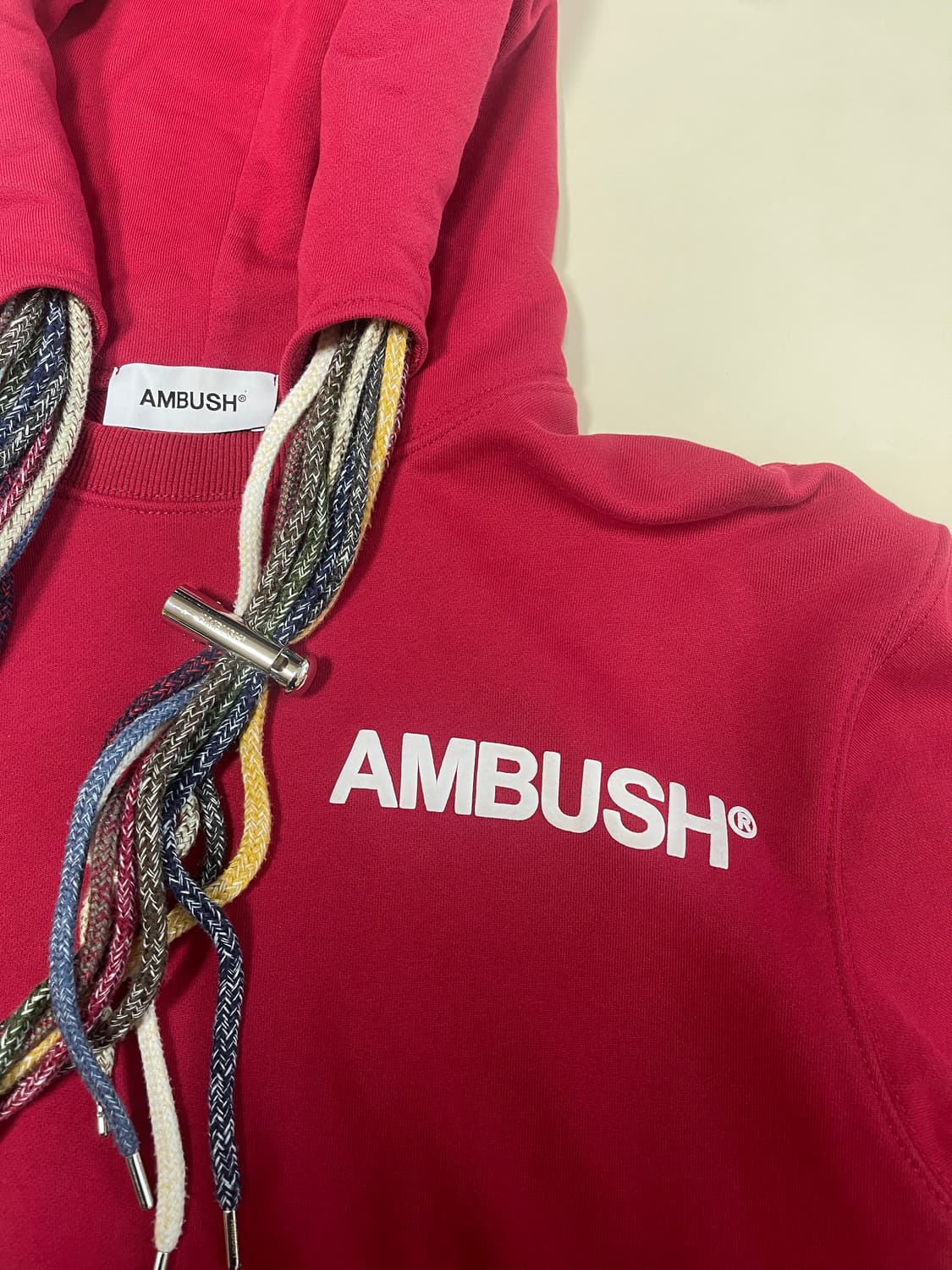 AMBUSH 엠부쉬 레드 후드티 상품이미지3