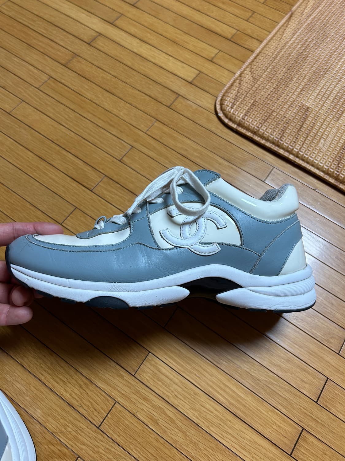 샤넬 스니커즈 상품이미지5