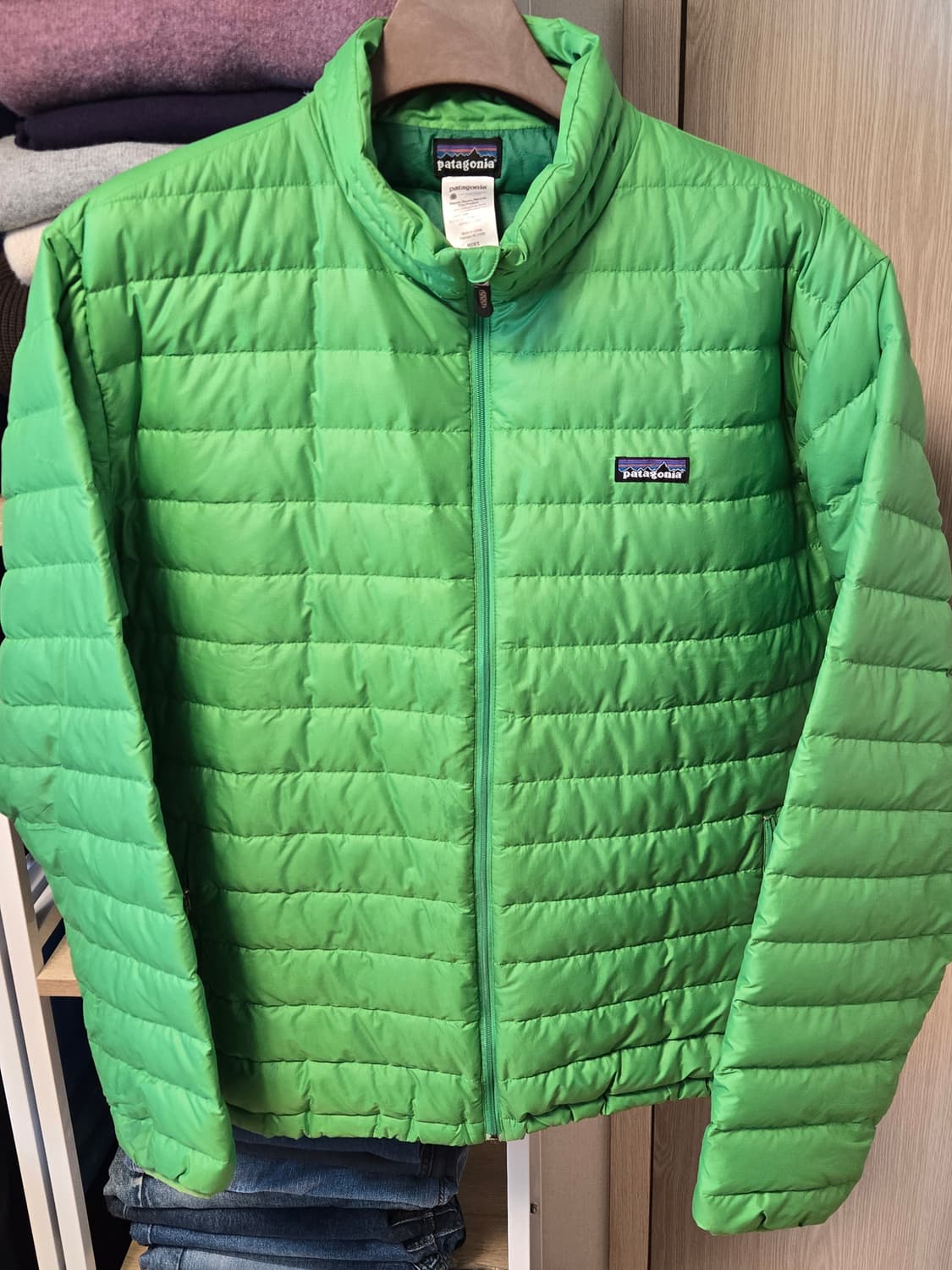 파타고니아 다운스웨터 경량패딩 xl 상품이미지4