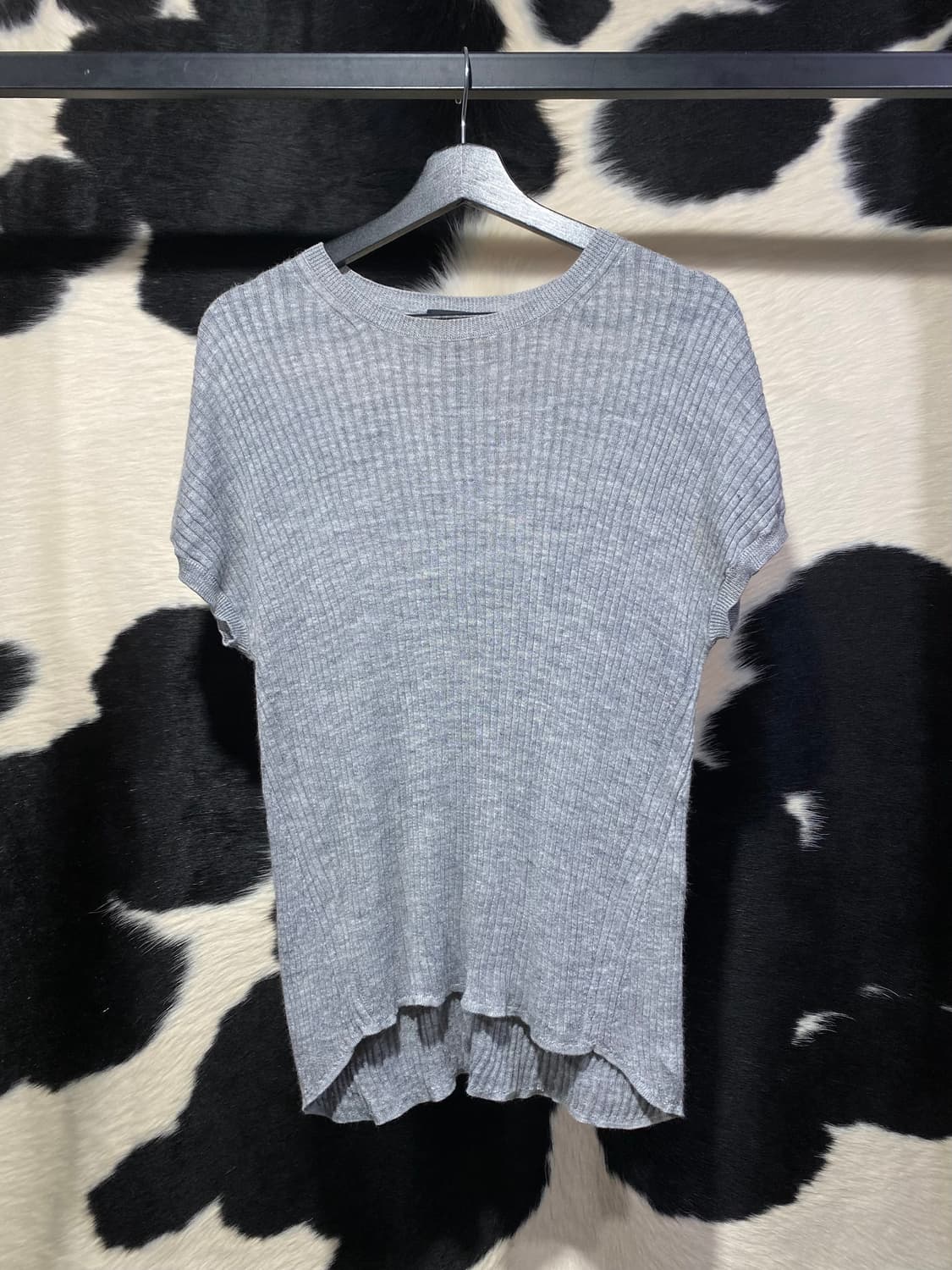 Theory 언발 숏슬리브 니트 상품이미지2