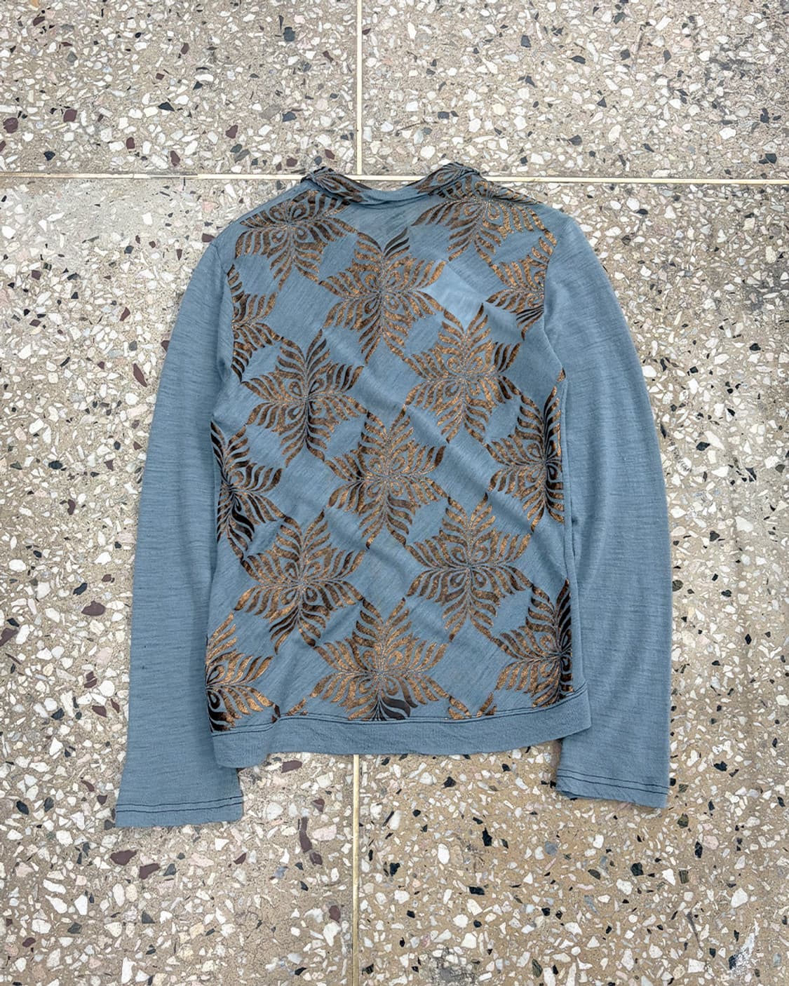 와이즈 플로럴 패턴 백 니트 탑 상품이미지1