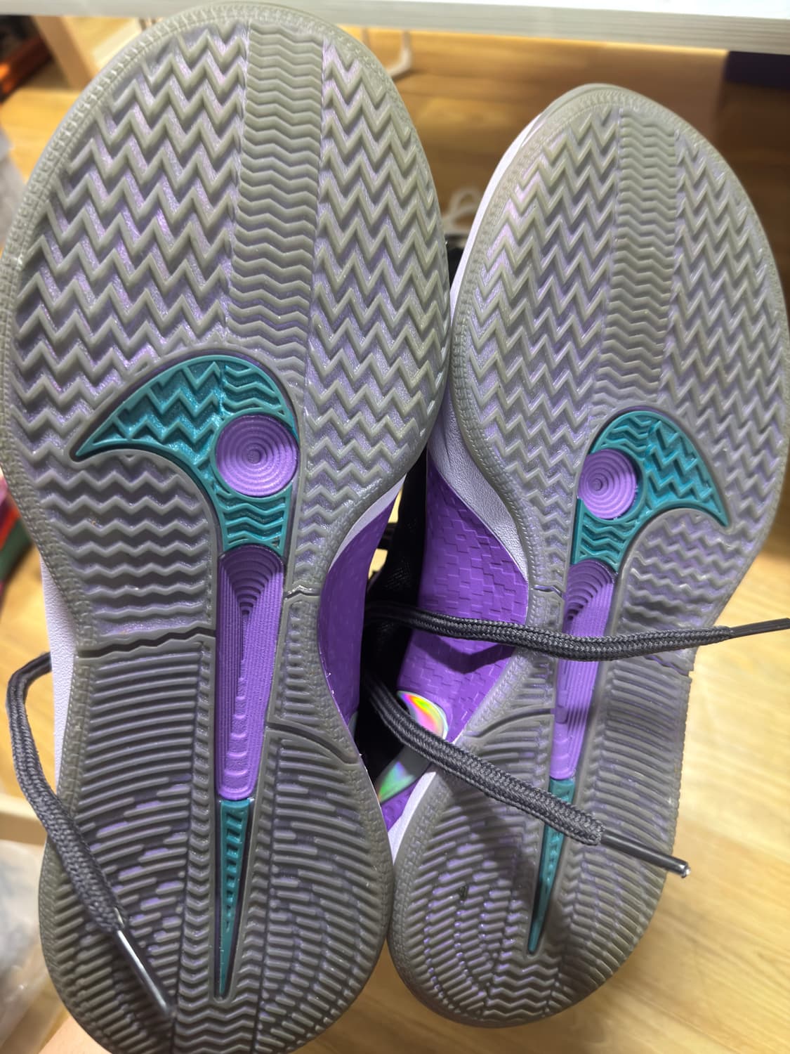 나이키 사브리나2 265 상품이미지3